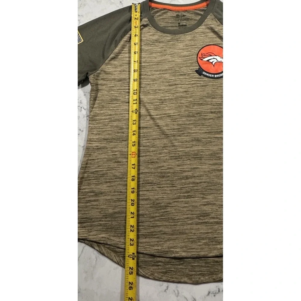 Nike Denver Broncos Salute to Service T-Shirt Womens Medium Green 3/4 Sleeve NFL
